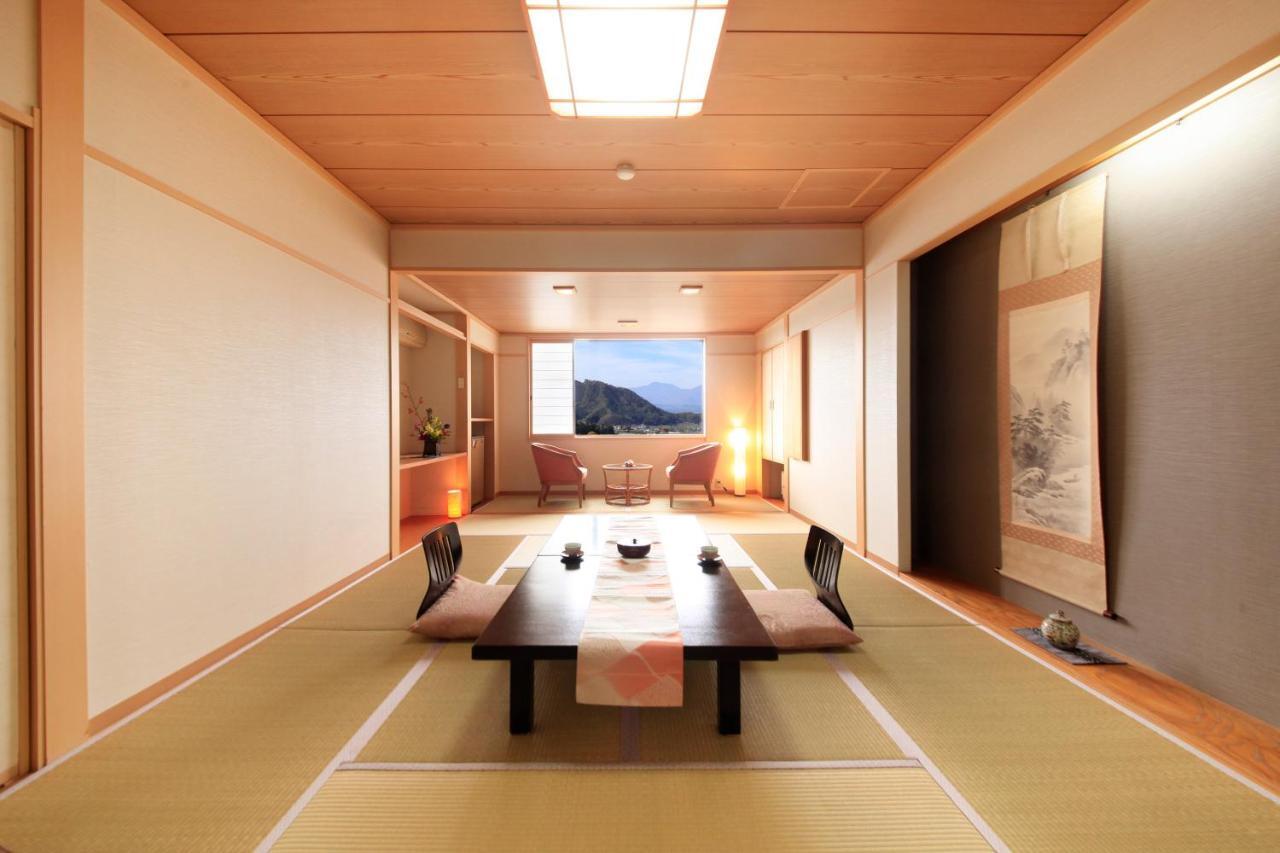 Hotel Tsubakino Yamanouchi  Zewnętrze zdjęcie